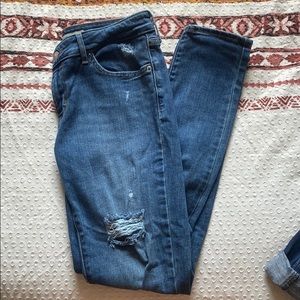 Levi 711 Skinny Jeans